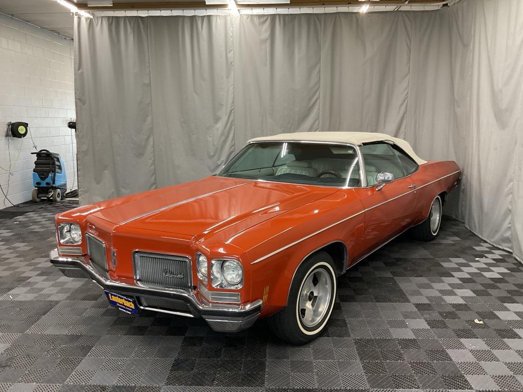 used 1972 Oldsmobile Delta 88 car, priced at $13,500