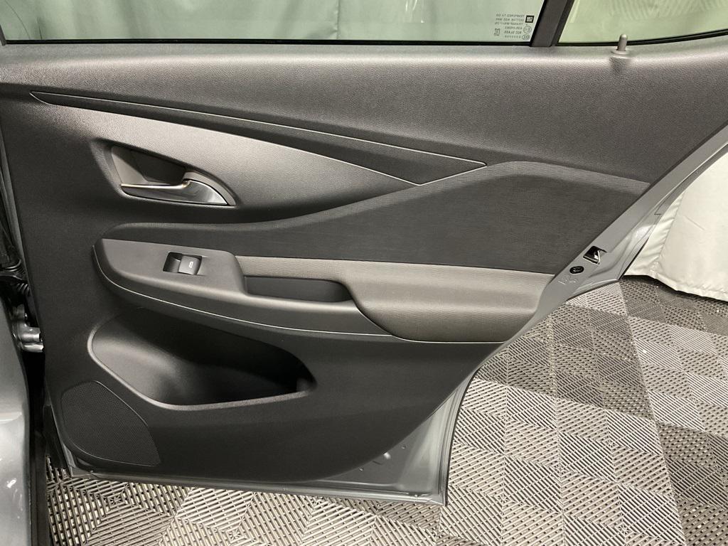 new 2025 Buick Envista car, priced at $25,285