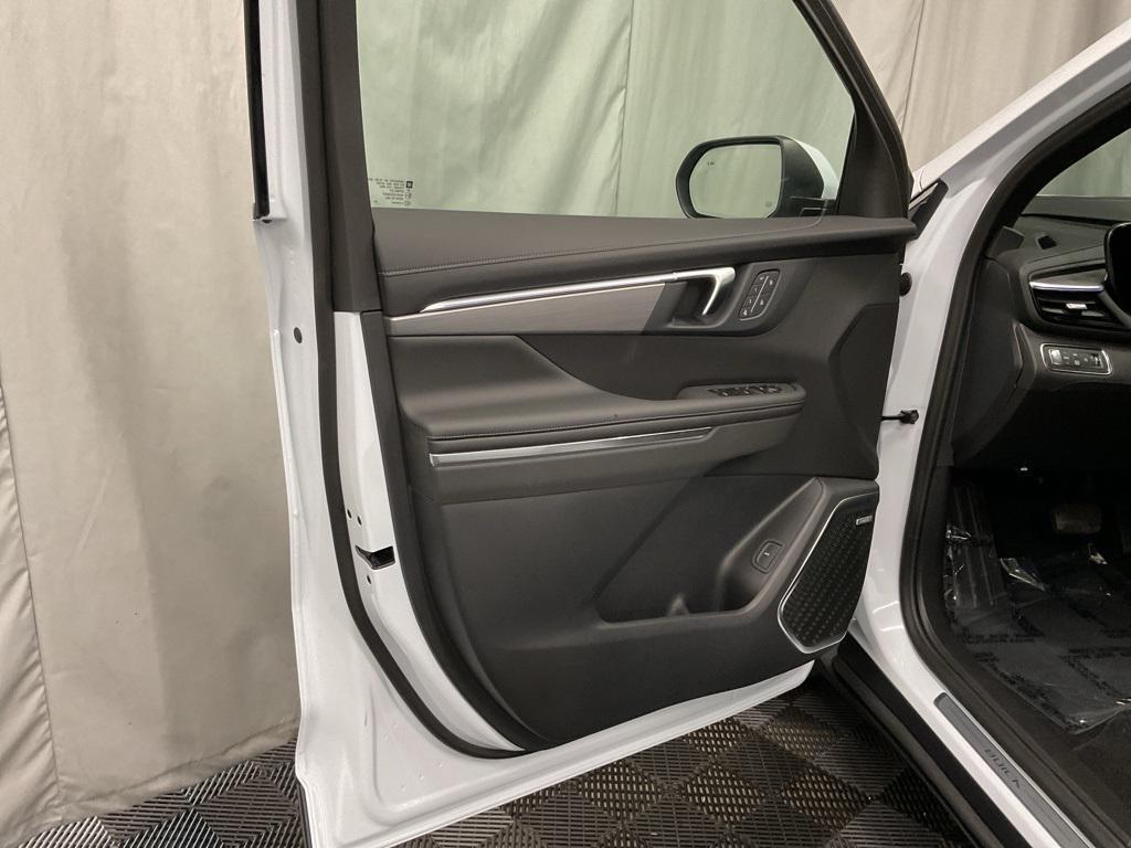 new 2026 Buick Enclave car, priced at $51,905