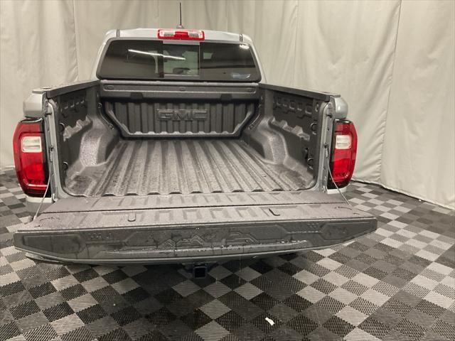 new 2025 GMC Canyon car