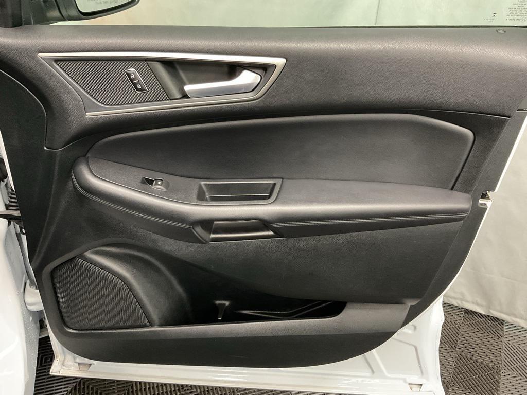 used 2022 Ford Edge car, priced at $22,000