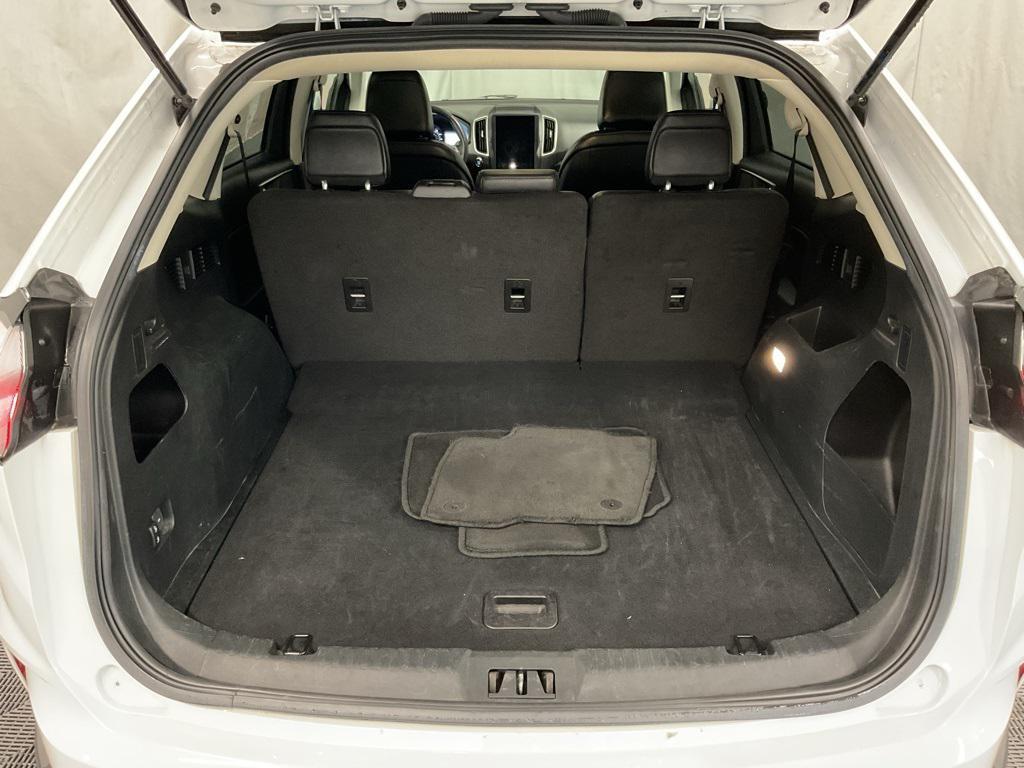 used 2022 Ford Edge car, priced at $22,000