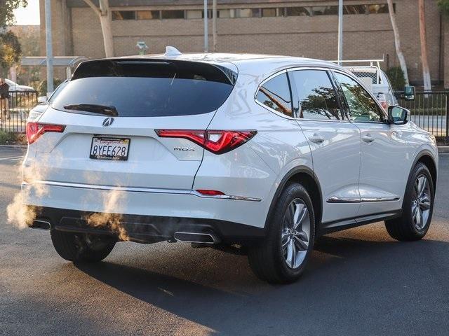 used 2022 Acura MDX car, priced at $33,000