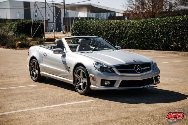 used 2009 Mercedes-Benz SL-Class car, priced at $33,995