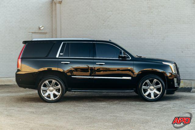 used 2017 Cadillac Escalade car, priced at $29,995