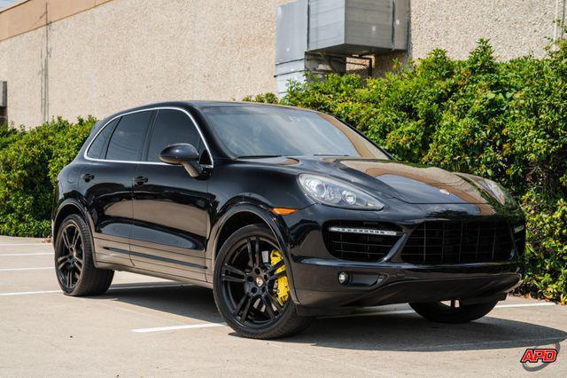 used 2014 Porsche Cayenne car, priced at $29,995