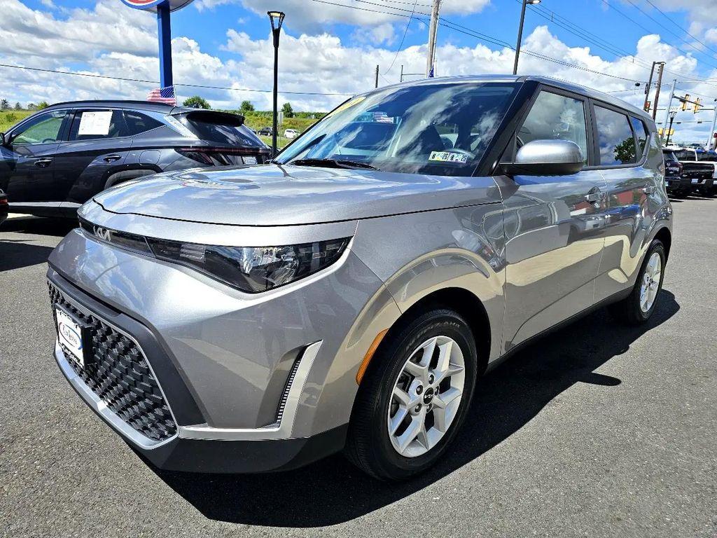 used 2024 Kia Soul car, priced at $18,499