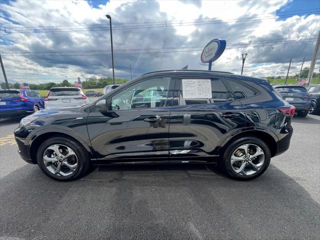 used 2023 Ford Escape car, priced at $25,499