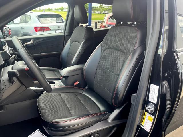 used 2023 Ford Escape car, priced at $25,499