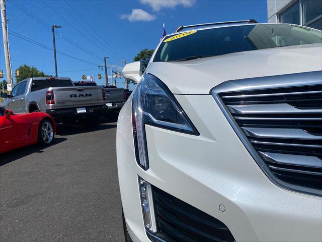 used 2019 Cadillac XT5 car, priced at $24,999