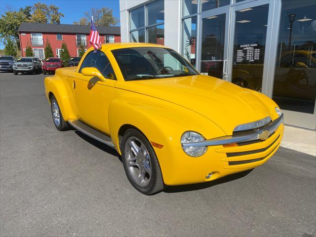 used 2005 Chevrolet SSR car, priced at $26,999