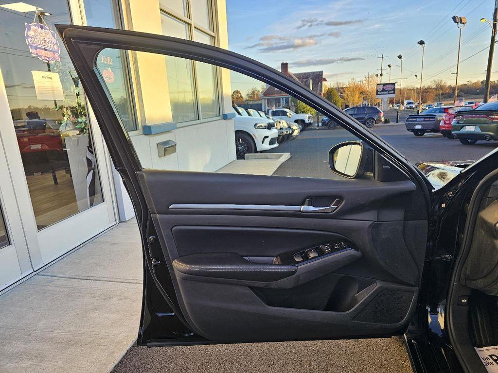 used 2023 Nissan Altima car, priced at $19,998