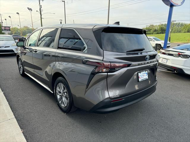 used 2023 Toyota Sienna car, priced at $43,499