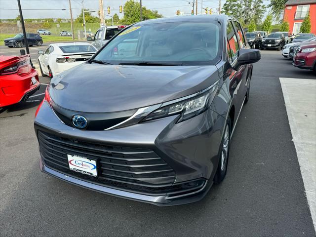 used 2023 Toyota Sienna car, priced at $43,499