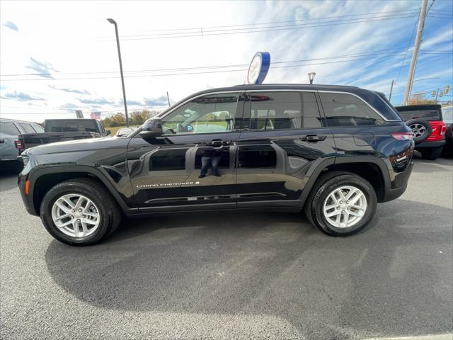 used 2023 Jeep Grand Cherokee car, priced at $33,999