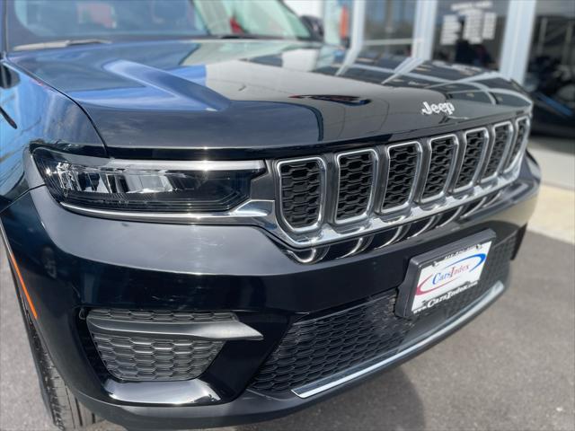 used 2023 Jeep Grand Cherokee car, priced at $33,999