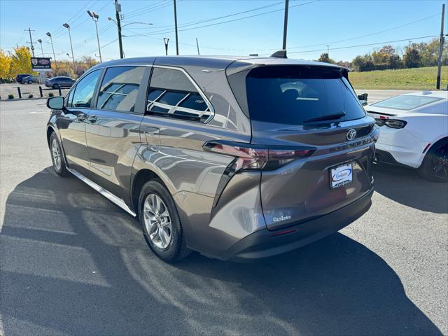 used 2023 Toyota Sienna car, priced at $37,999