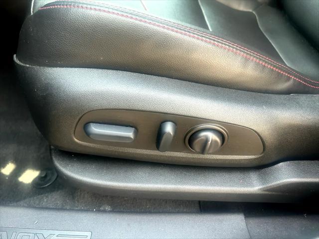 used 2022 Chevrolet Equinox car, priced at $25,999