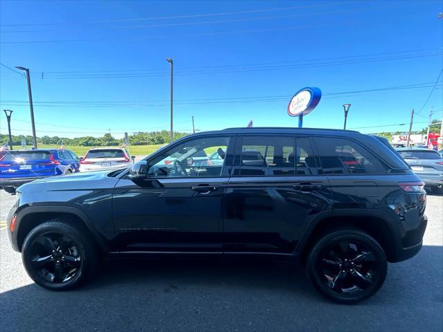 used 2023 Jeep Grand Cherokee car, priced at $29,699