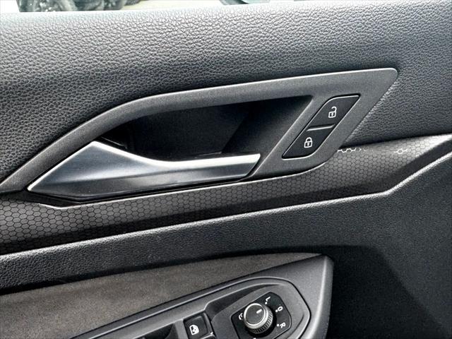 used 2024 Volkswagen Golf GTI car, priced at $29,699