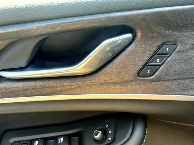 used 2021 Jeep Grand Cherokee L car, priced at $27,999