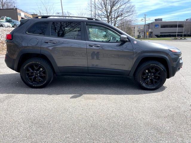 used 2016 Jeep Cherokee car, priced at $11,990