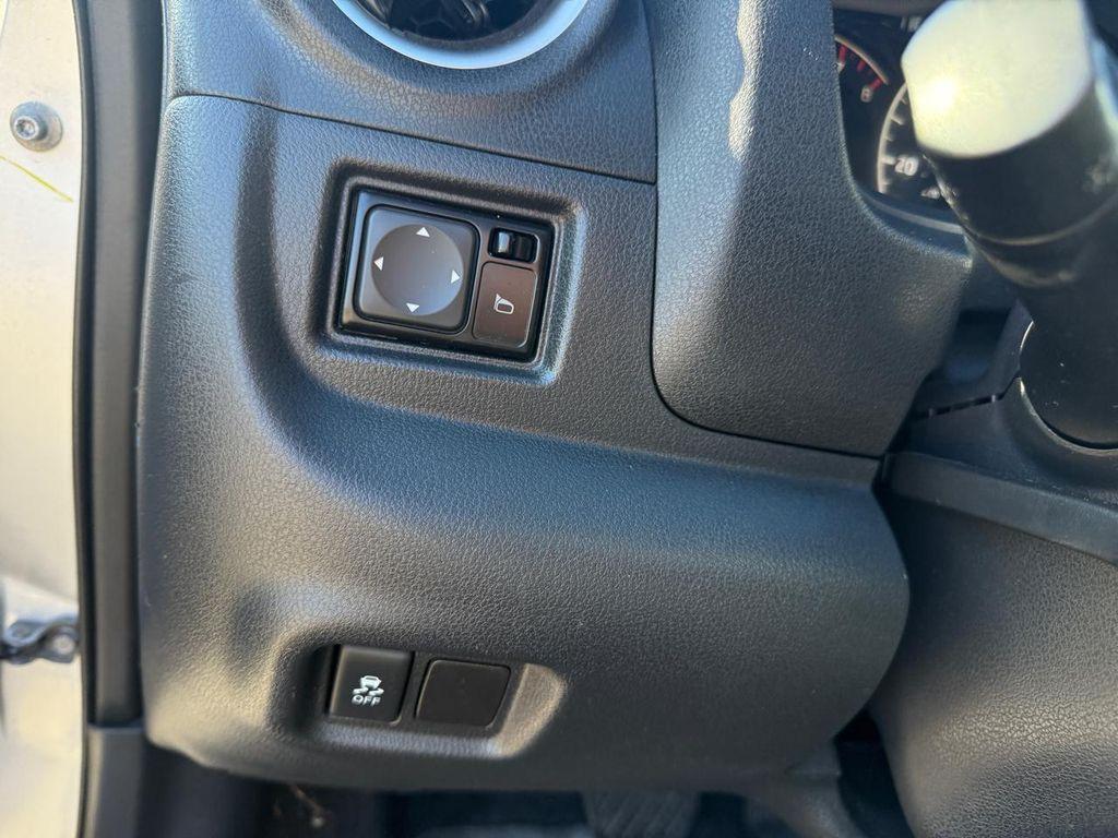 used 2016 Nissan Versa Note car, priced at $5,490