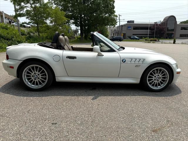 used 2001 BMW Z3 car, priced at $12,490