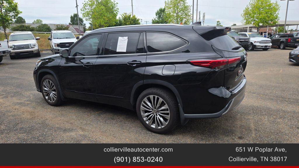 used 2021 Toyota Highlander car, priced at $30,599