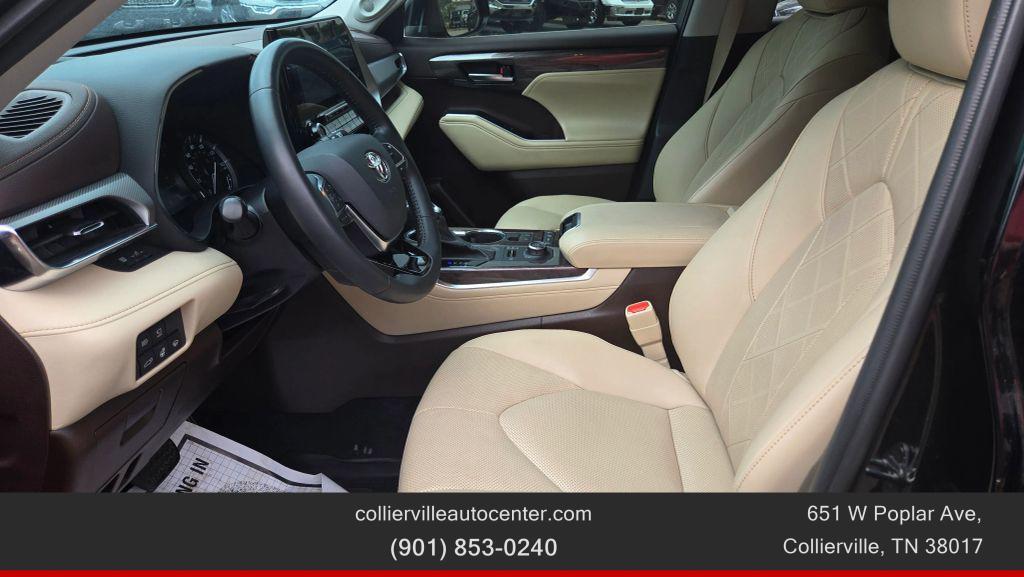 used 2021 Toyota Highlander car, priced at $30,599