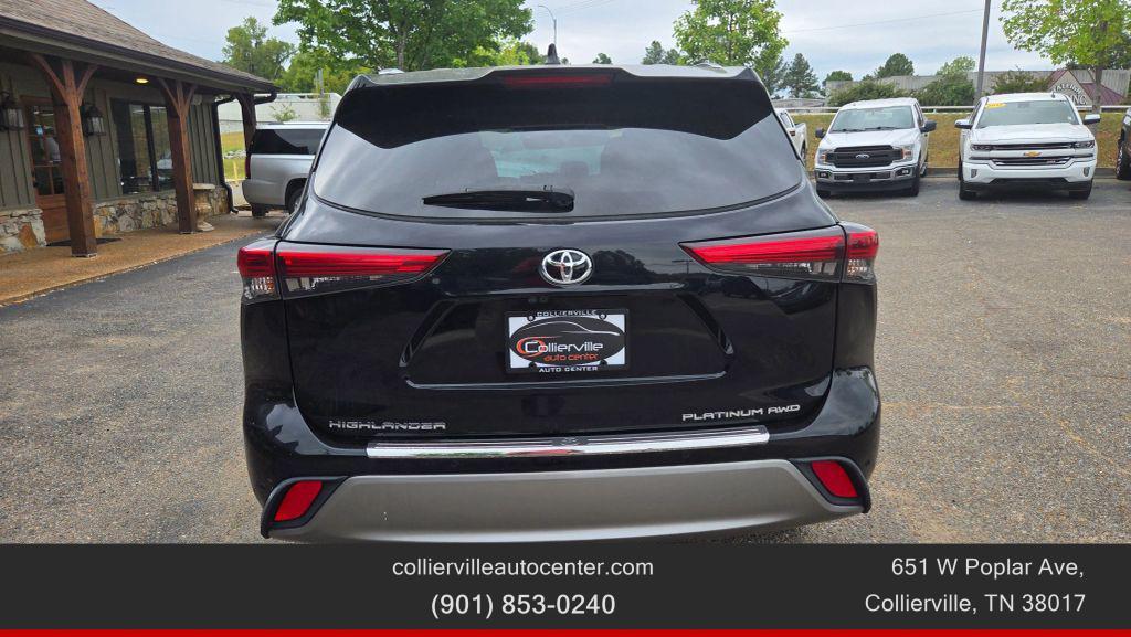 used 2021 Toyota Highlander car, priced at $30,599