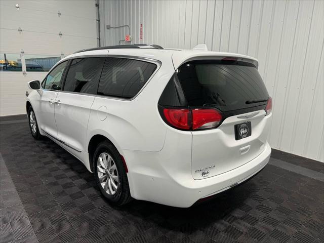 used 2018 Chrysler Pacifica car, priced at $16,663