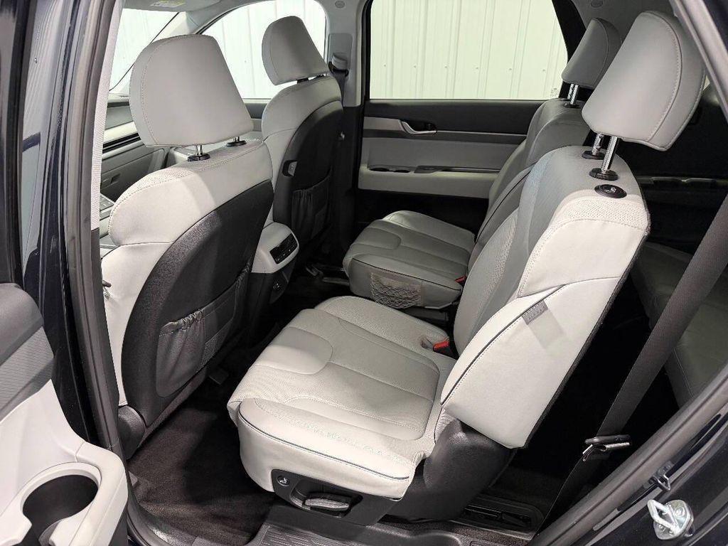 used 2025 Hyundai Palisade car, priced at $32,941