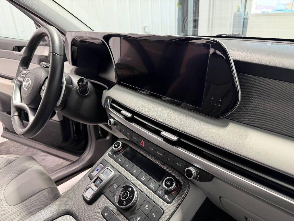 used 2025 Hyundai Palisade car, priced at $32,941