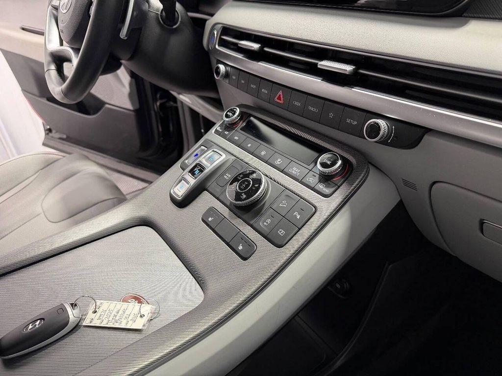 used 2025 Hyundai Palisade car, priced at $32,941