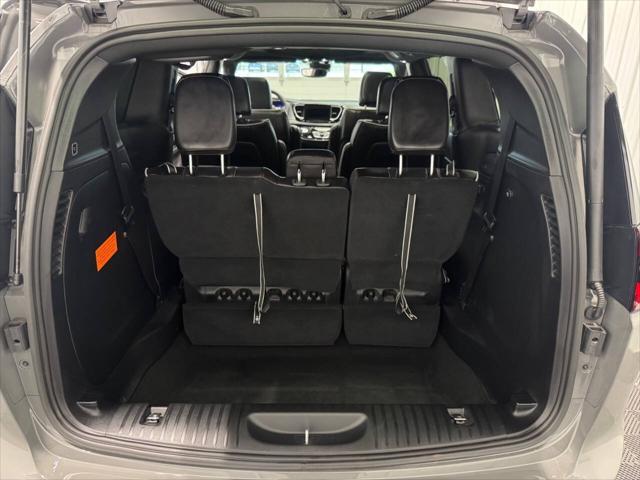 used 2025 Chrysler Pacifica car, priced at $43,912