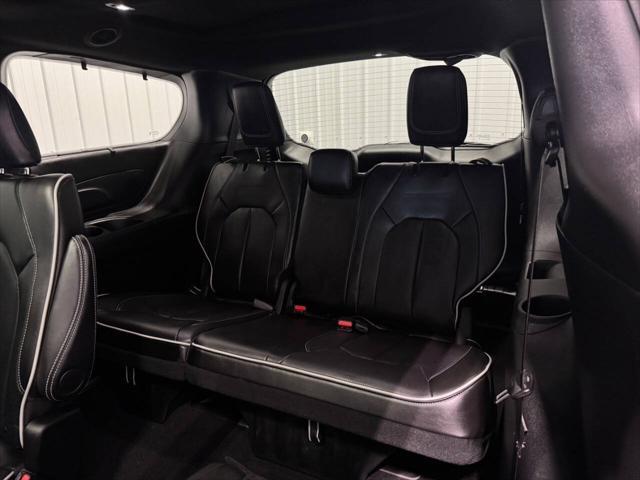 used 2025 Chrysler Pacifica car, priced at $43,912