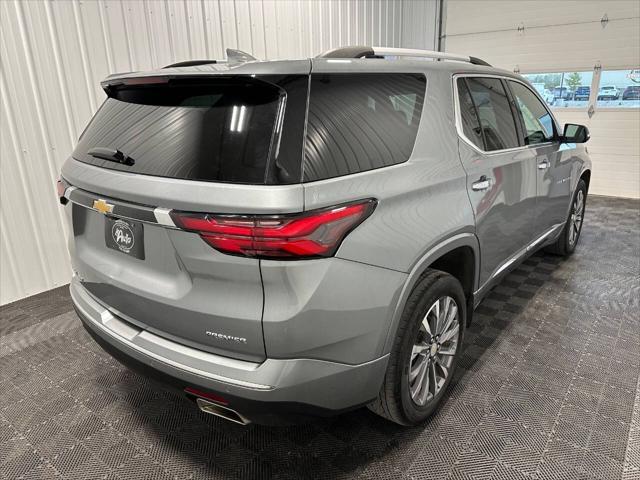 used 2023 Chevrolet Traverse car, priced at $33,989