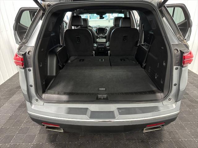 used 2023 Chevrolet Traverse car, priced at $33,989