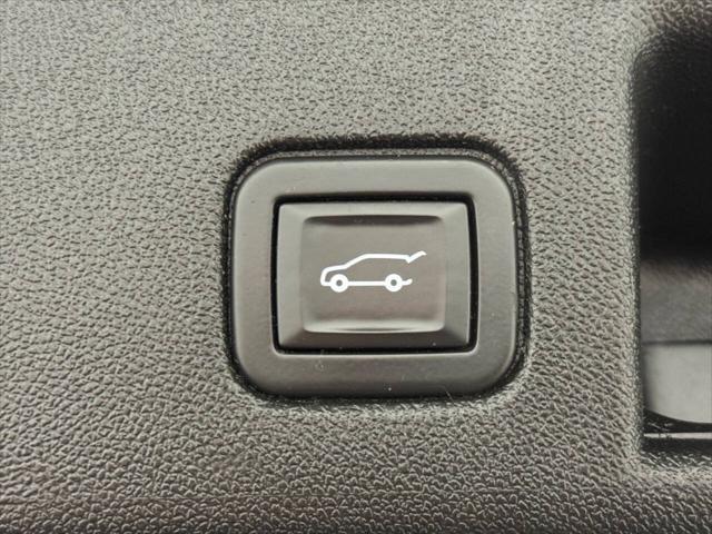 used 2020 Chevrolet Equinox car, priced at $16,892