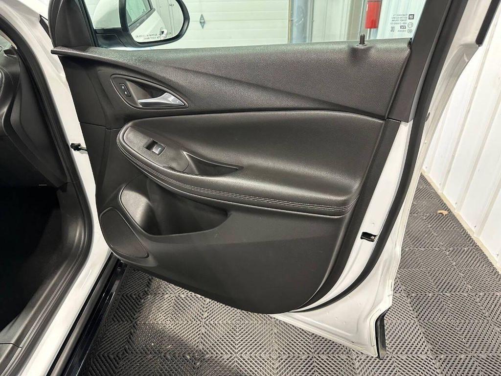 used 2024 Buick Encore GX car, priced at $21,805