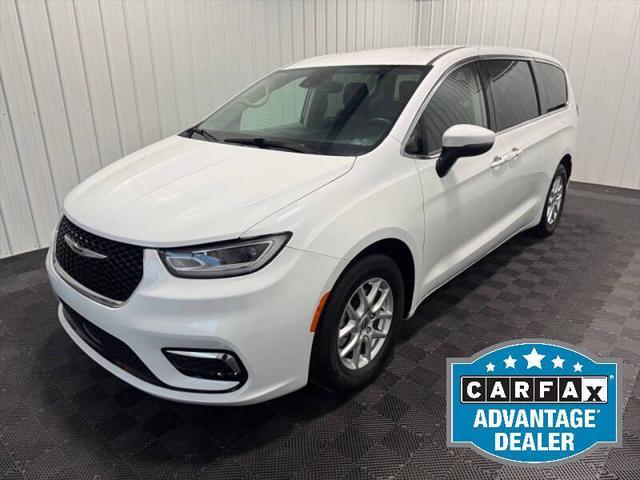 used 2023 Chrysler Pacifica car, priced at $25,938