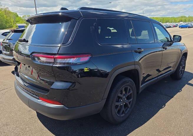 used 2024 Jeep Grand Cherokee L car, priced at $34,811