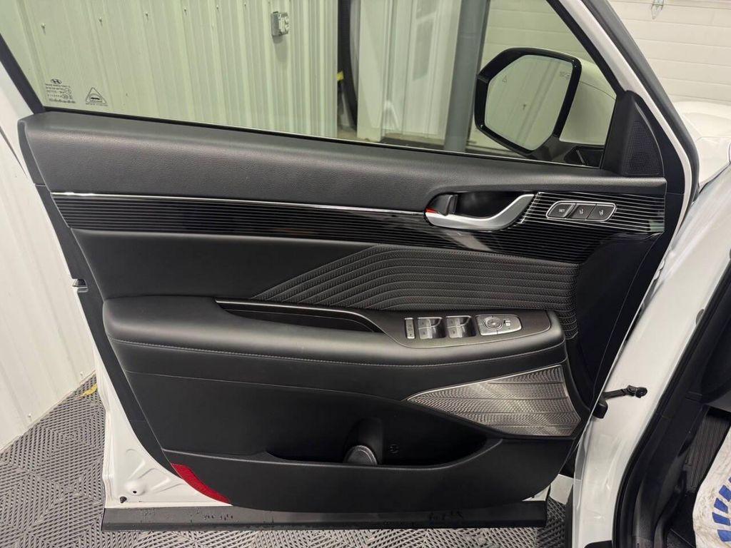 used 2024 Hyundai Palisade car, priced at $44,784