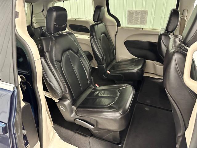 used 2022 Chrysler Pacifica car, priced at $22,712