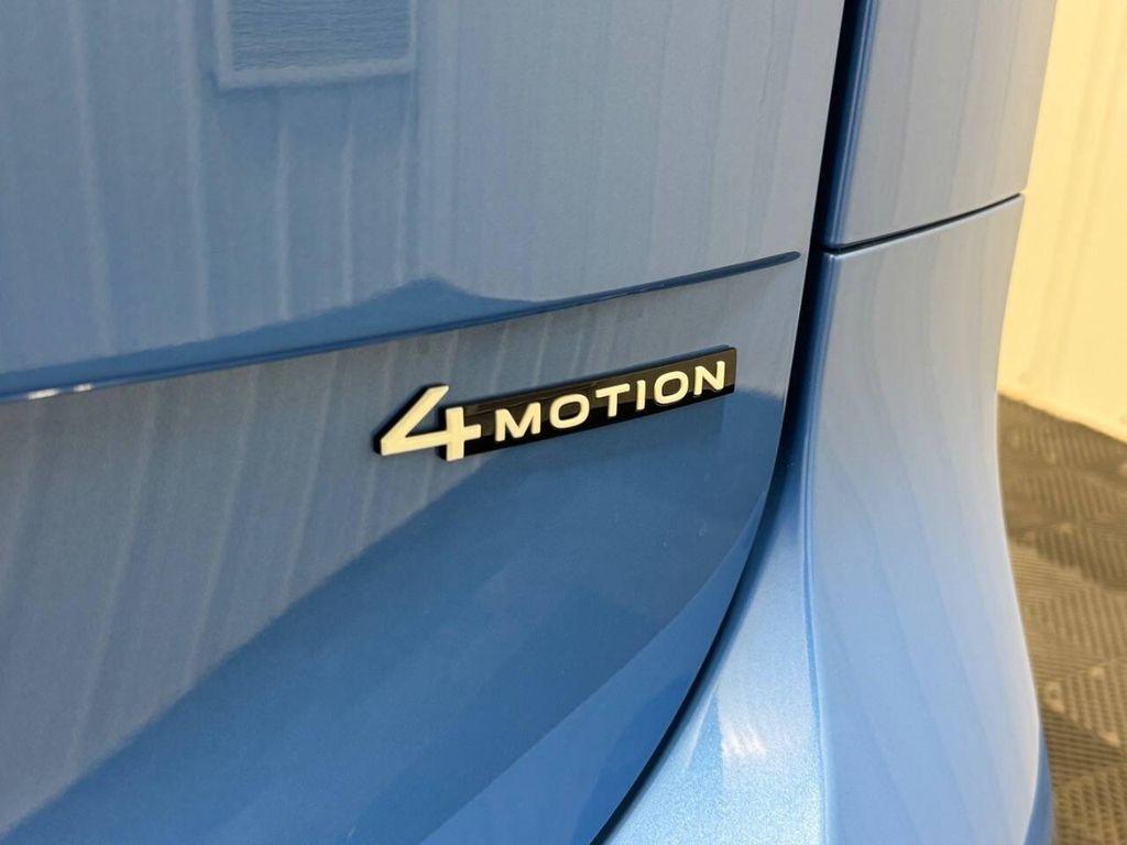 used 2025 Volkswagen ID. Buzz car, priced at $59,983