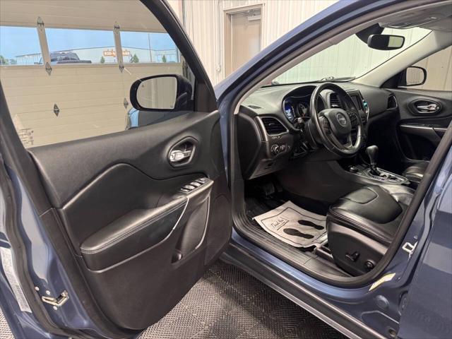 used 2020 Jeep Cherokee car, priced at $17,802