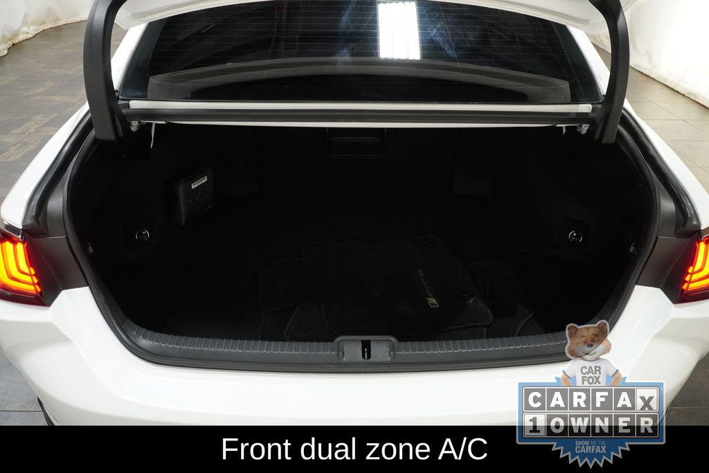 used 2022 Lexus ES 300h car, priced at $32,657