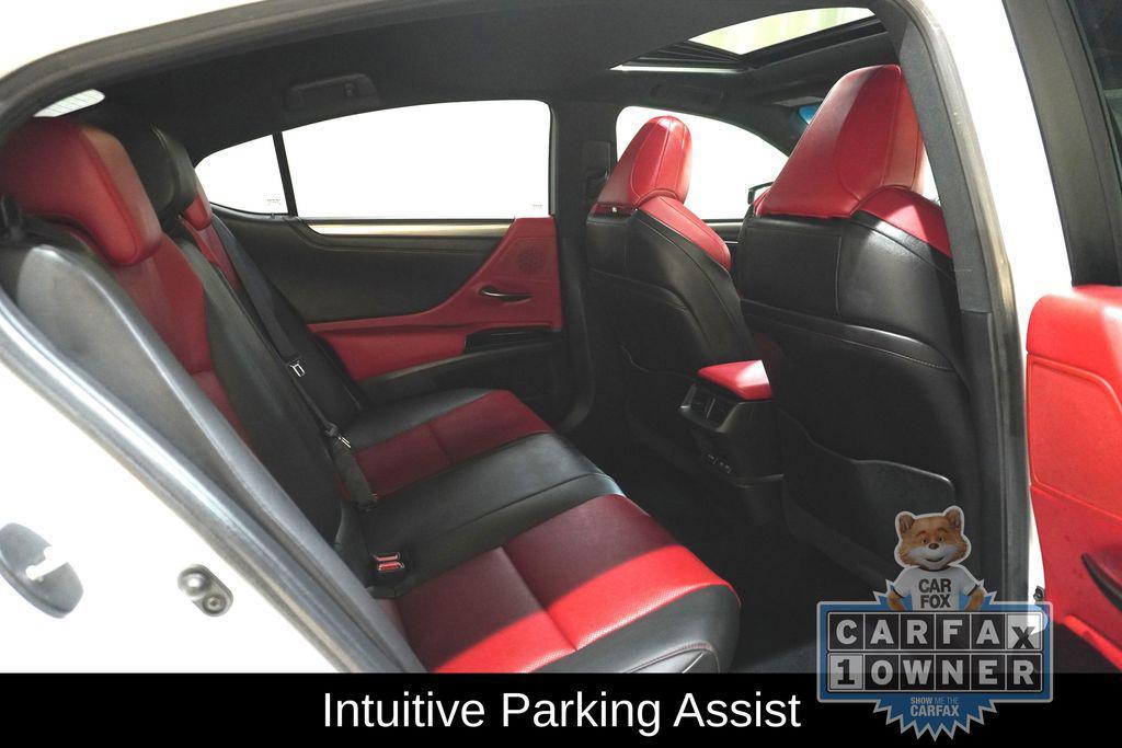 used 2022 Lexus ES 300h car, priced at $32,657