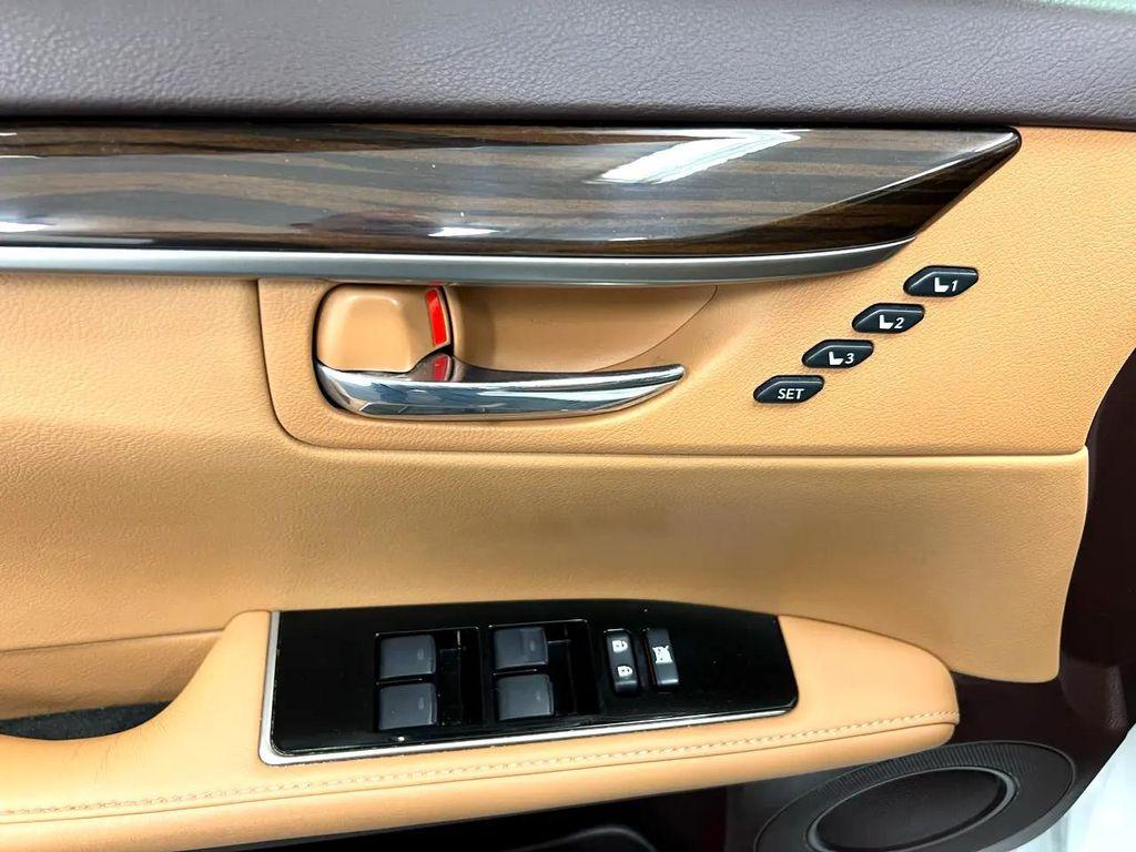 used 2016 Lexus ES 350 car, priced at $23,995